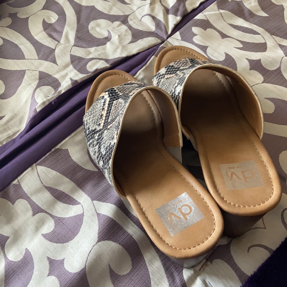 Mule Open Toe Multi Colored. Super Comfy. - image 2